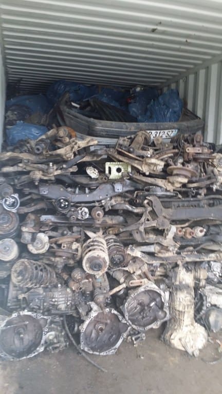 France : 49 tonnes de pièces auto illégales destinées au Sénégal… Qu’a découvert la douane ?