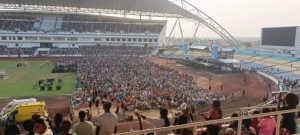 Gabon : Une foule massive à la croisade du pasteur Chris Ndikumana à Libreville