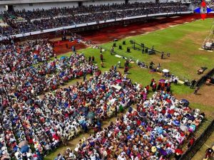 Gabon : Une foule massive à la croisade du pasteur Chris Ndikumana à Libreville