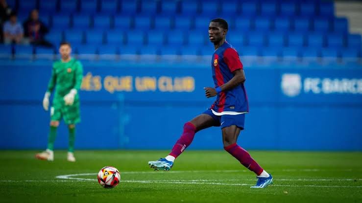 Le FC Barcelone officialise l’achat d’un espoir sénégalais prometteur