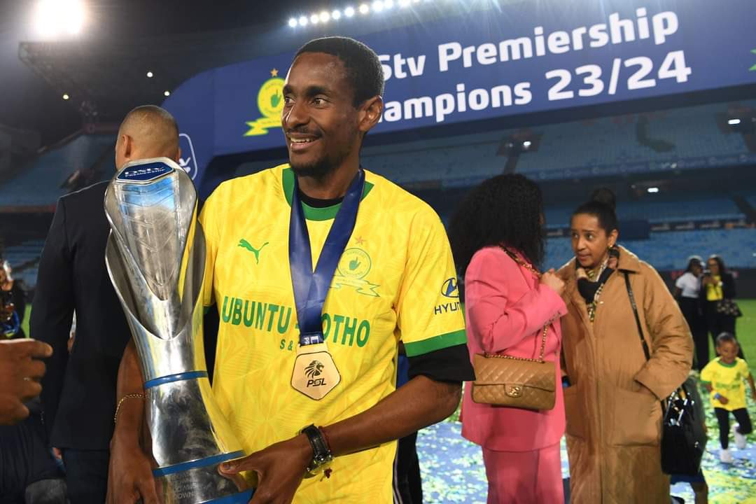 Nomination Surprenante au Wydad Casablanca : Rulani Mokwena Entraîneur pour Deux Saisons