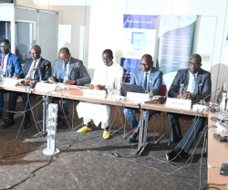 Photo : Atelier à Dakar sur les données climatiques : vers une transition écologique solide...