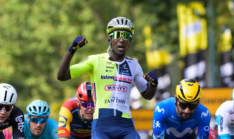 Tour de France 2024 : Biniam Girmay s’impose à Turin… Une performance historique !