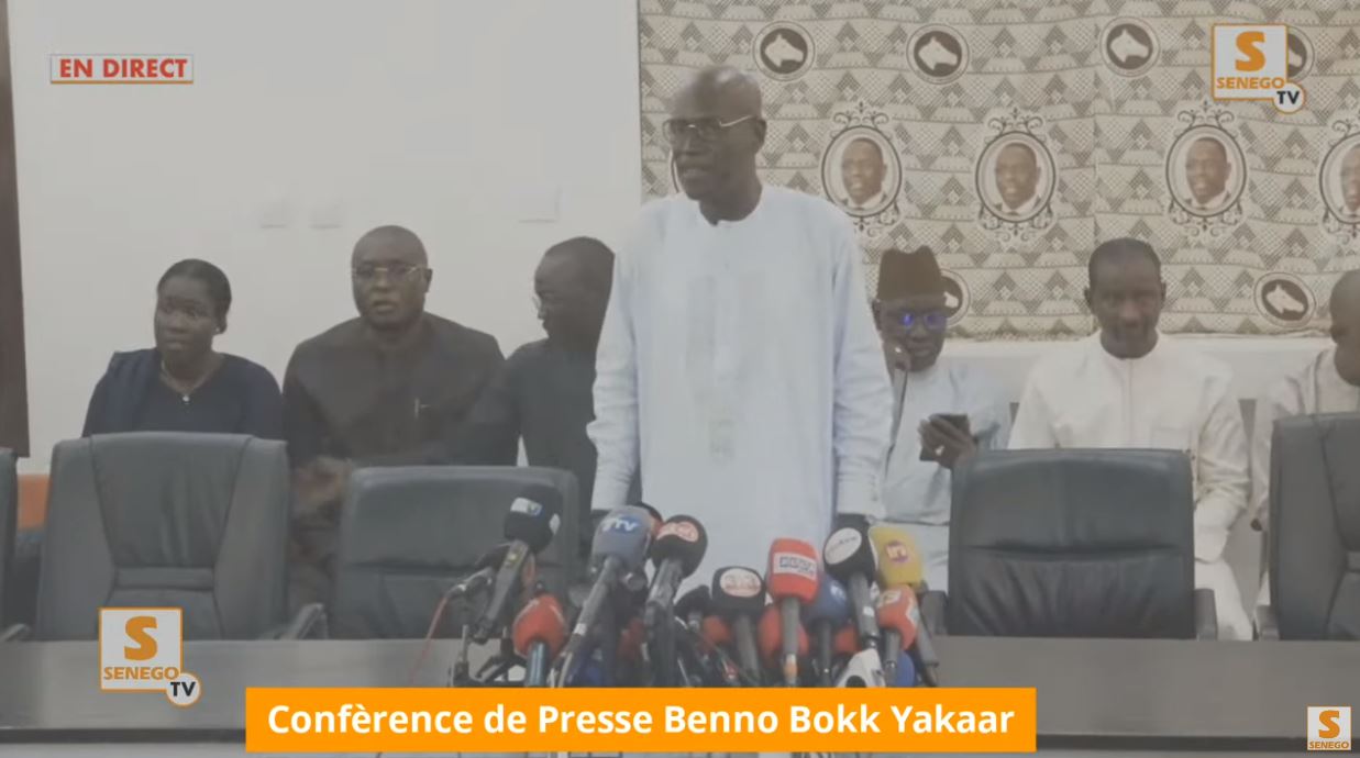 Revivez : L&rsquo;APR face à la presse, après la sortie du Président Diomaye Faye (Senego Tv)