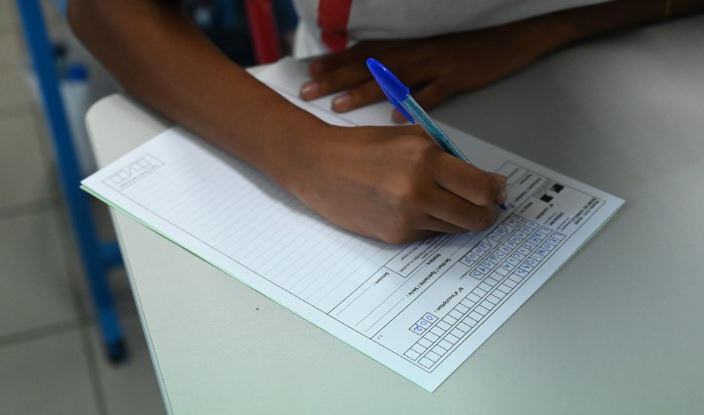 Candidats exclus à Kaolack : Le Saes se prononce et défend le président du jury 1506…