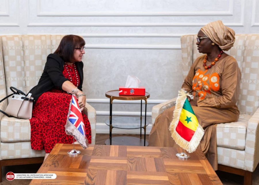 Coopération bilatérale : Mme Yassine Fall reçoit Mme Juliette John, Ambassadrice du Royaume-Uni au Sénégal…