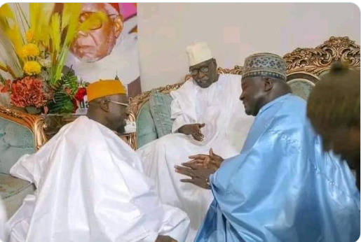 PROJET Pastef : Sonko à Tivaouane pour recueillir des conseils et des bénédictions du Khalife