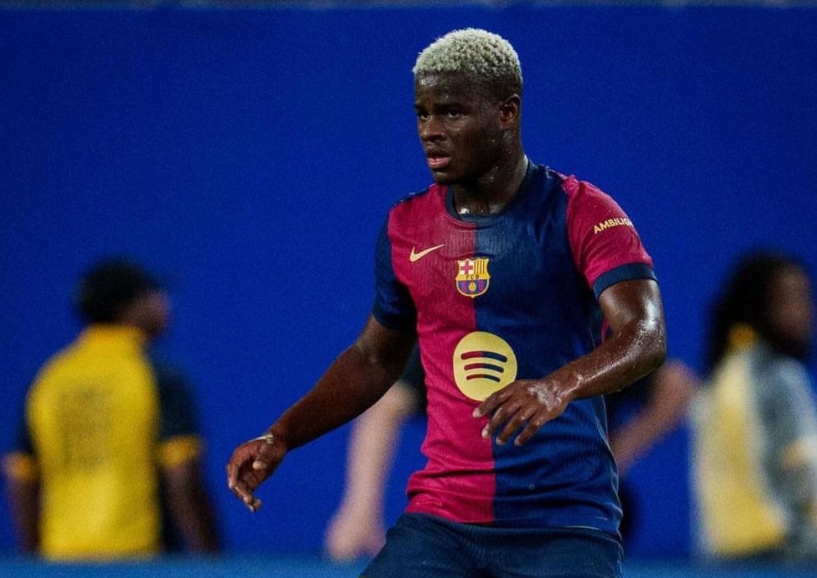 FC Barcelone : Offre de 10 M€ pour Mikayil Faye… Que va décider le club ?