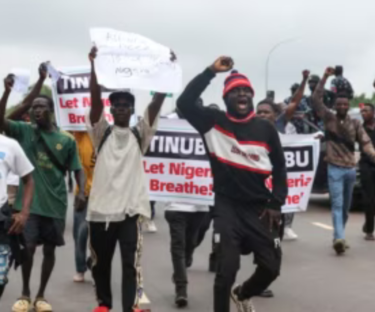 Manifestations au Nigeria : 13 morts et accusations graves contre les forces de l’ordre