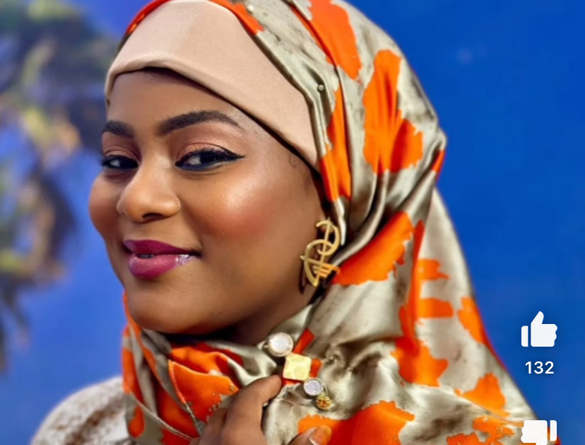 Vidéo : Découvrez Merry Bèye comme vous ne l’avez jamais vue… en hijab !