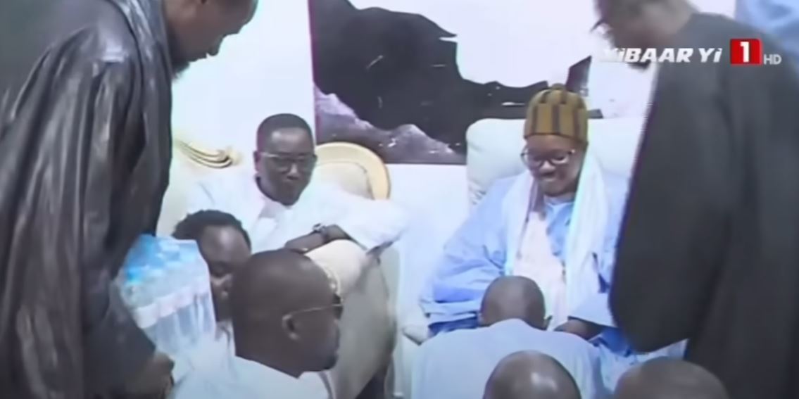 Magal de Touba : Les éloges de Serigne Bass à l’honneur de Pape Alé… (vidéo)