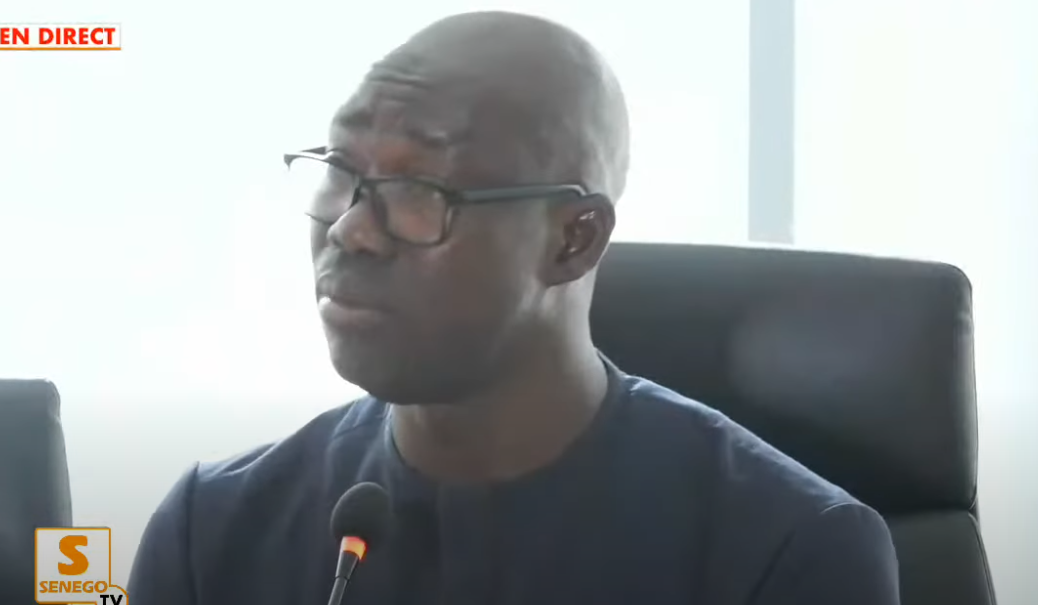 ONAS : Le directeur de l’Assainissement répond aux accusations de Cheikh Dieng sur …(Senego Tv)