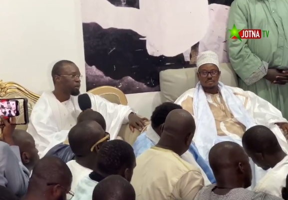 Grand Magal de Touba 2024 : Ziar du Premier Ministre Ousmane Sonko auprès de Serigne Bassirou Mbacké Abdou Khadr (Vidéo)