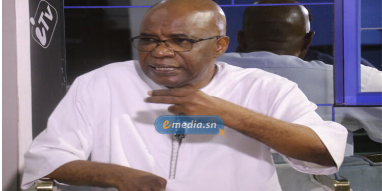 Mamadou Ibra Kane: « Des lobbies financent les groupes de presse et les médias, et parfois même des journalistes »
