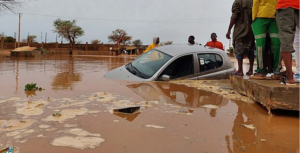 Niger, la capitale Niamey  encerclée par les eaux : 217 morts et 200 blessés…