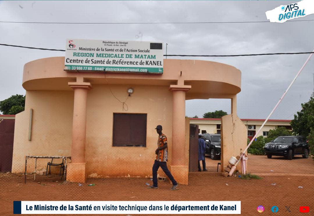(11) Photos : Le ministre de la Santé en visite technique à Kanel