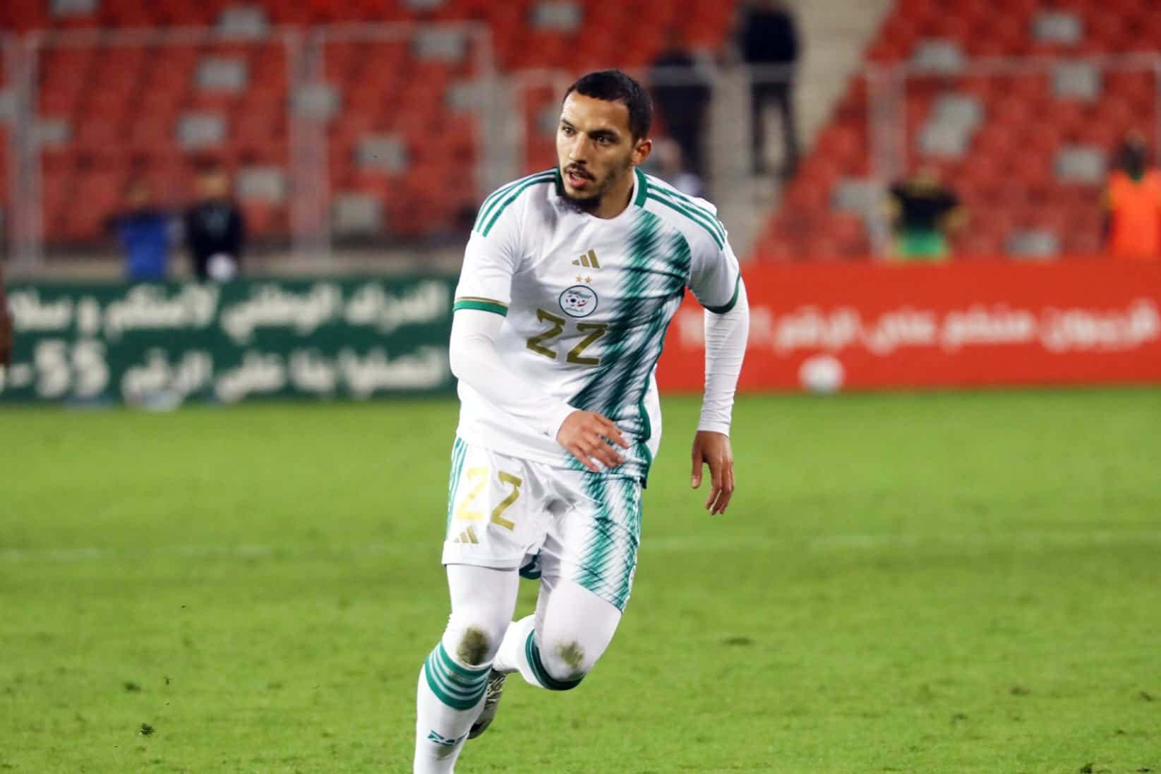 Coup dur pour l’Algérie : Bennacer blessé et indisponible contre le Liberia