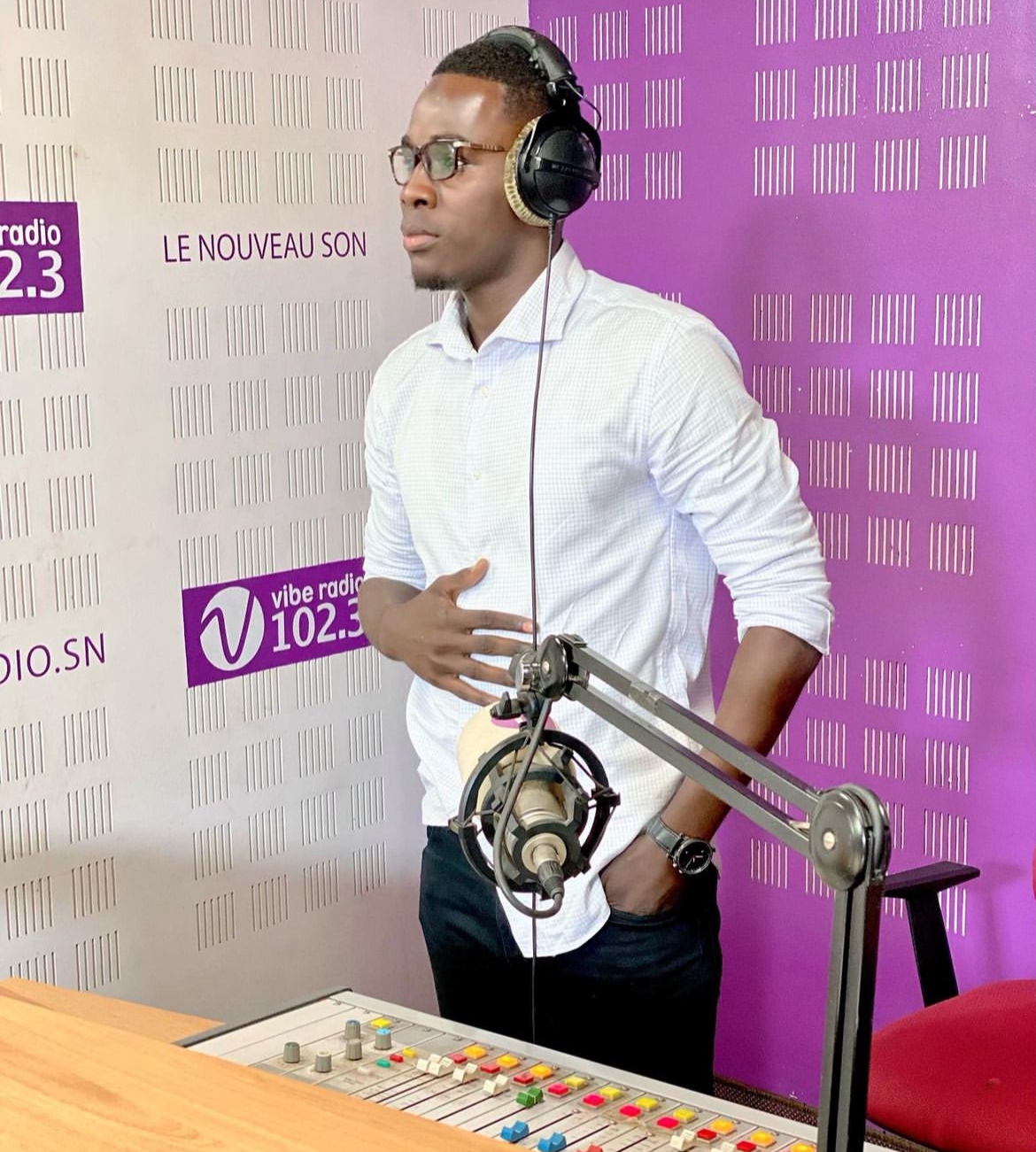 Dj Diamil quitte Vibe Radio et rejoint Sénégal FM