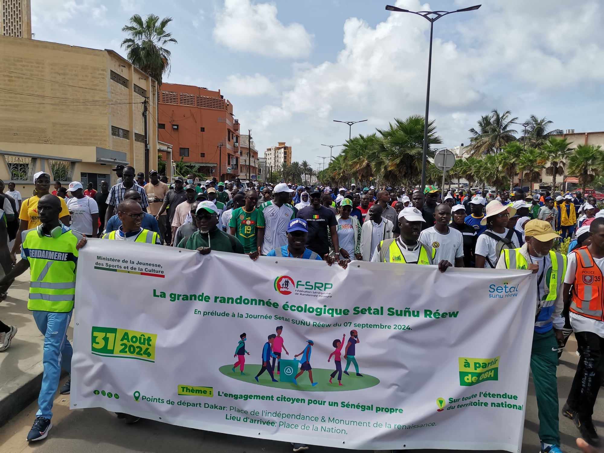 Randonnée Pédestre : Le Président Sall enrôle le Gouvernement
