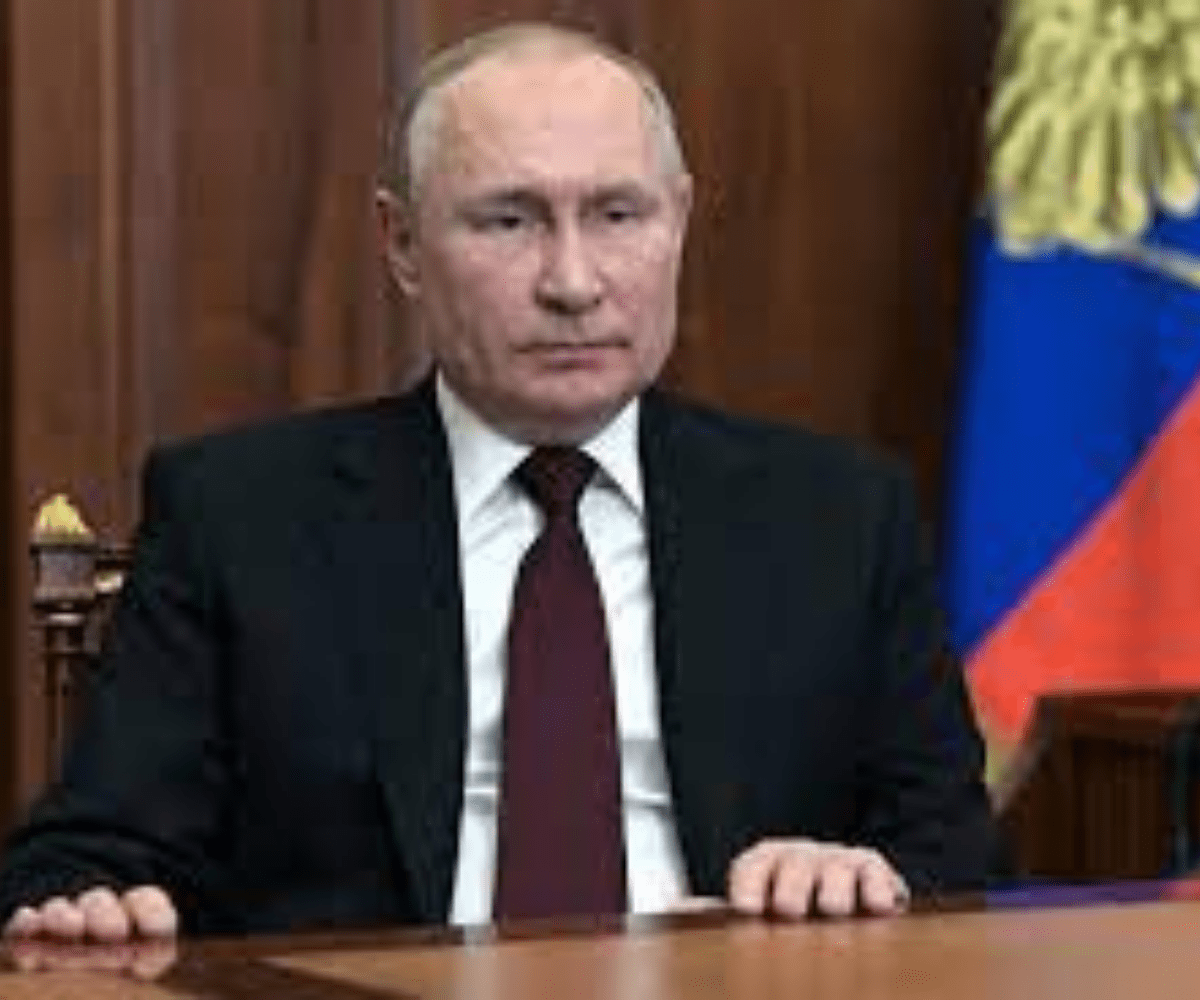 Ukraine: Poutine prêt à négocier… Moscou attend une demande de Kiev