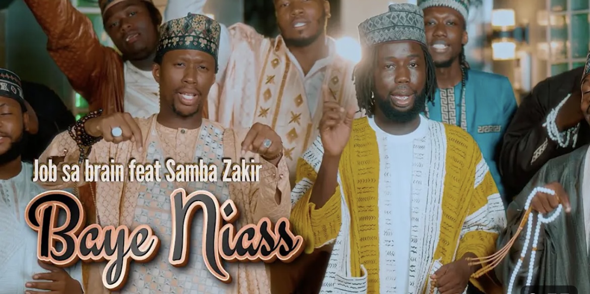 Vidéo : Job Sa Brain et Samba Zakir chantent ‘Baye Niass’