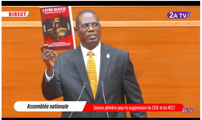Cheikh Abdou Mbacké Bara Doli va publier un ‘Livre-Rouge’ sur les atrocités de Macky Sall