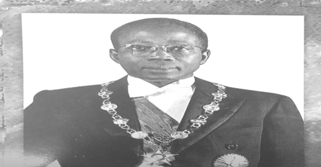 Ngano: Zoom sur le fameux collier de Léopard Sedard Senghor, ancien Président du Sénégal (video)