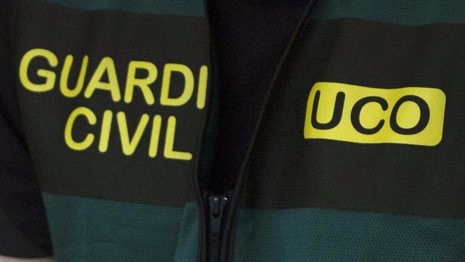 Espagne : un militant naturiste condamné pour désobéissance après une visite nue au commissariat
