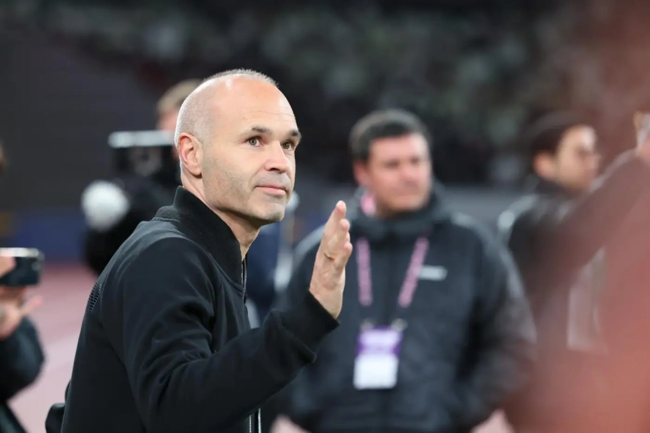 Iniesta annonce sa retraite à 40 ans