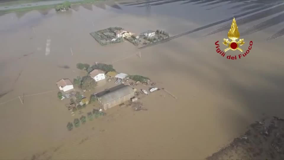 Intempéries en Italie : La Toscane et la Sicile en alerte rouge après de graves inondations
