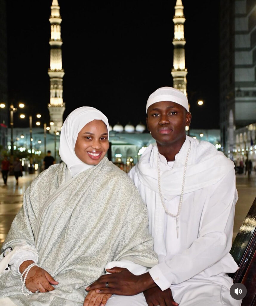 Penda Sow en pèlerinage : Photos exclusives à la Mecque