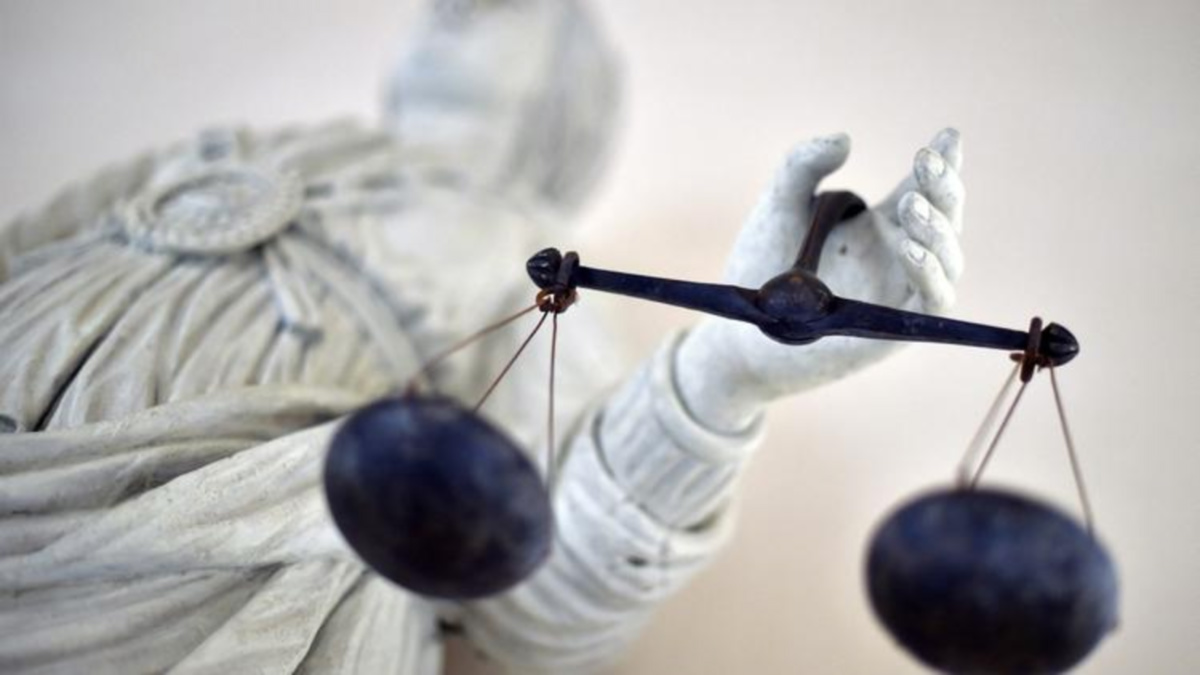 Suisse : Un couple millionnaire accusé de fraude sociale massive