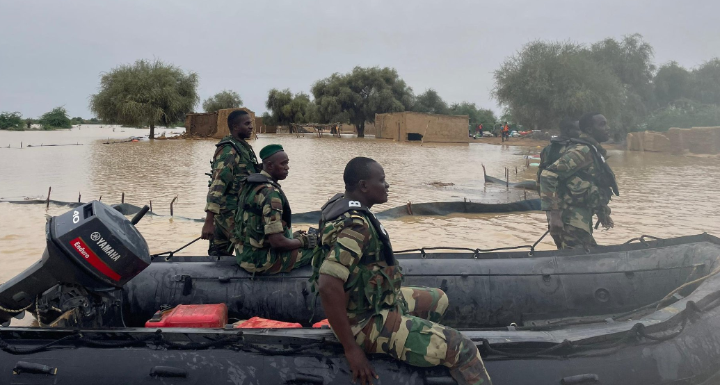 Débordement du fleuve Sénégal: L’armée vole au secours des populations… (vidéo)