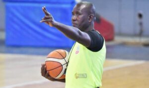 Basket: L’arbitre sénégalais Mbaye Guèye prend sa retraite internationale