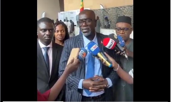 « Le manque d’industries et d’usines freine l’emploi des jeunes et entretient la pauvreté au Sénégal » (Ministre Sarré)