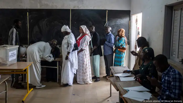 Dahra Djoloff : Un homme de 70 ans tombe dans un centre de vote…