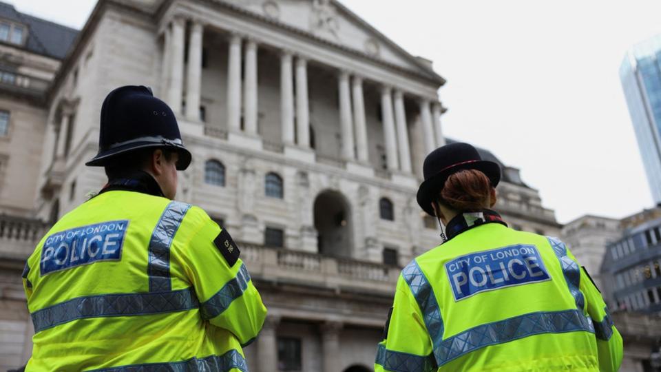Angleterre : Près de 600 policiers renvoyés pour fautes graves en un an