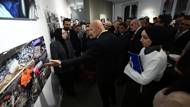Belgique : L’Exposition d’Istanbul Photo Awards Émeut Bruxelles