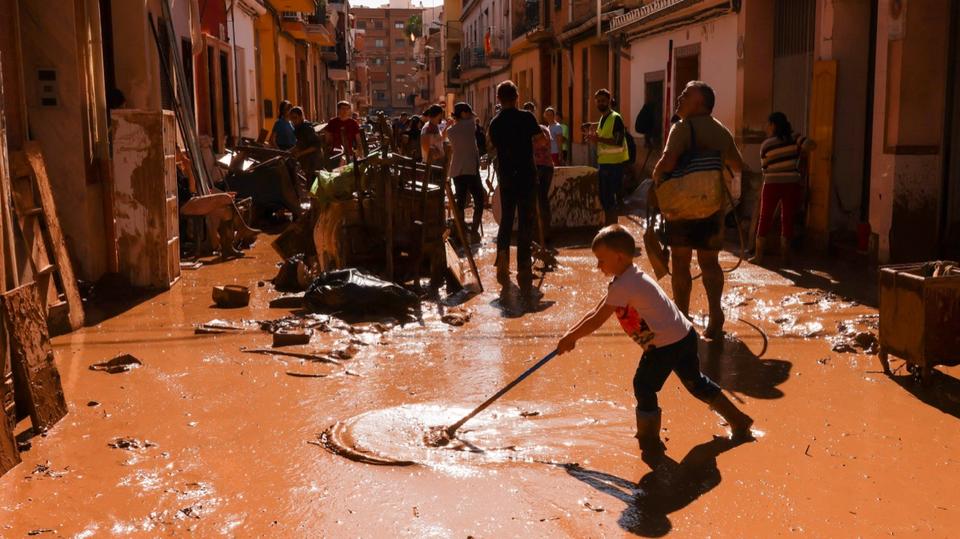 Espagne : Plus de 210 morts à Valence après des pluies torrentielles