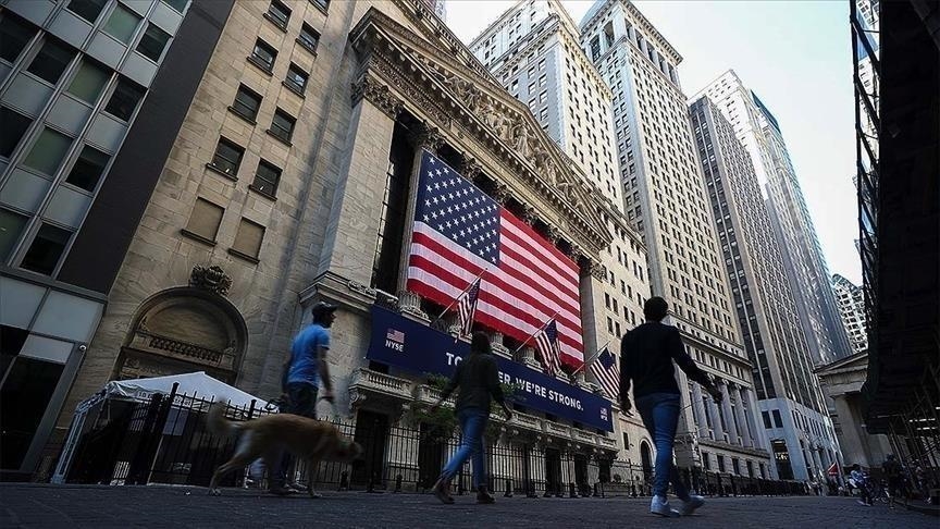 États-Unis : Faible Création d’Emplois en Octobre face aux Ouragans et à la Grève Boeing