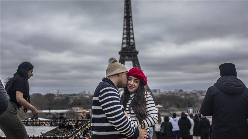 France : Chute Historique de la Natalité en 2023