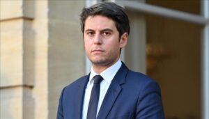 France : Gabriel Attal Élu à la Tête du Parti Renaissance avec une Écrasante Majorité