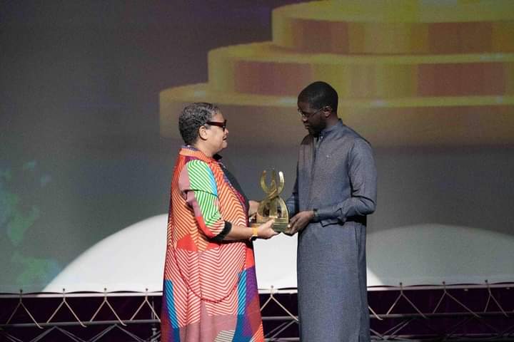 Le Grand prix Léopold Sédar Senghor décerné à Agnès Brezephin à Dak’Art 2024