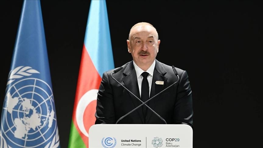 Le président azerbaïdjanais Aliev critique sévèrement la France à la COP29