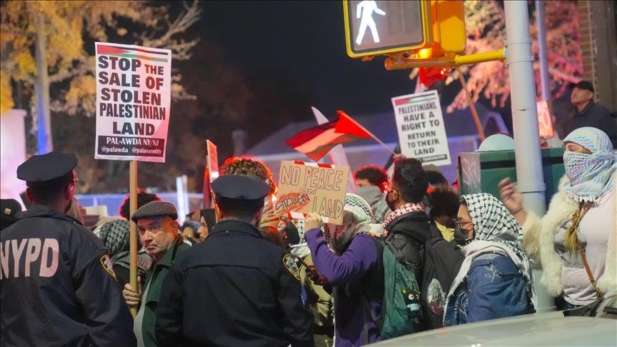 Manifestations pro-palestiniennes réprimées à New York, États-Unis