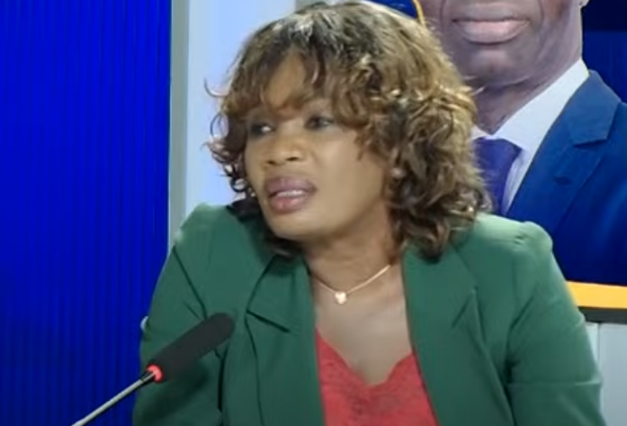 Émotion en direct : Maïmouna Ndour Faye craque en témoignant sur Moustapha Ba, Regardez !