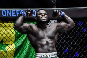 « Exploit historique » en MMA : « Reug Reug » reçoit les « chaleureuses félicitations » de Khady Diene Gaye…