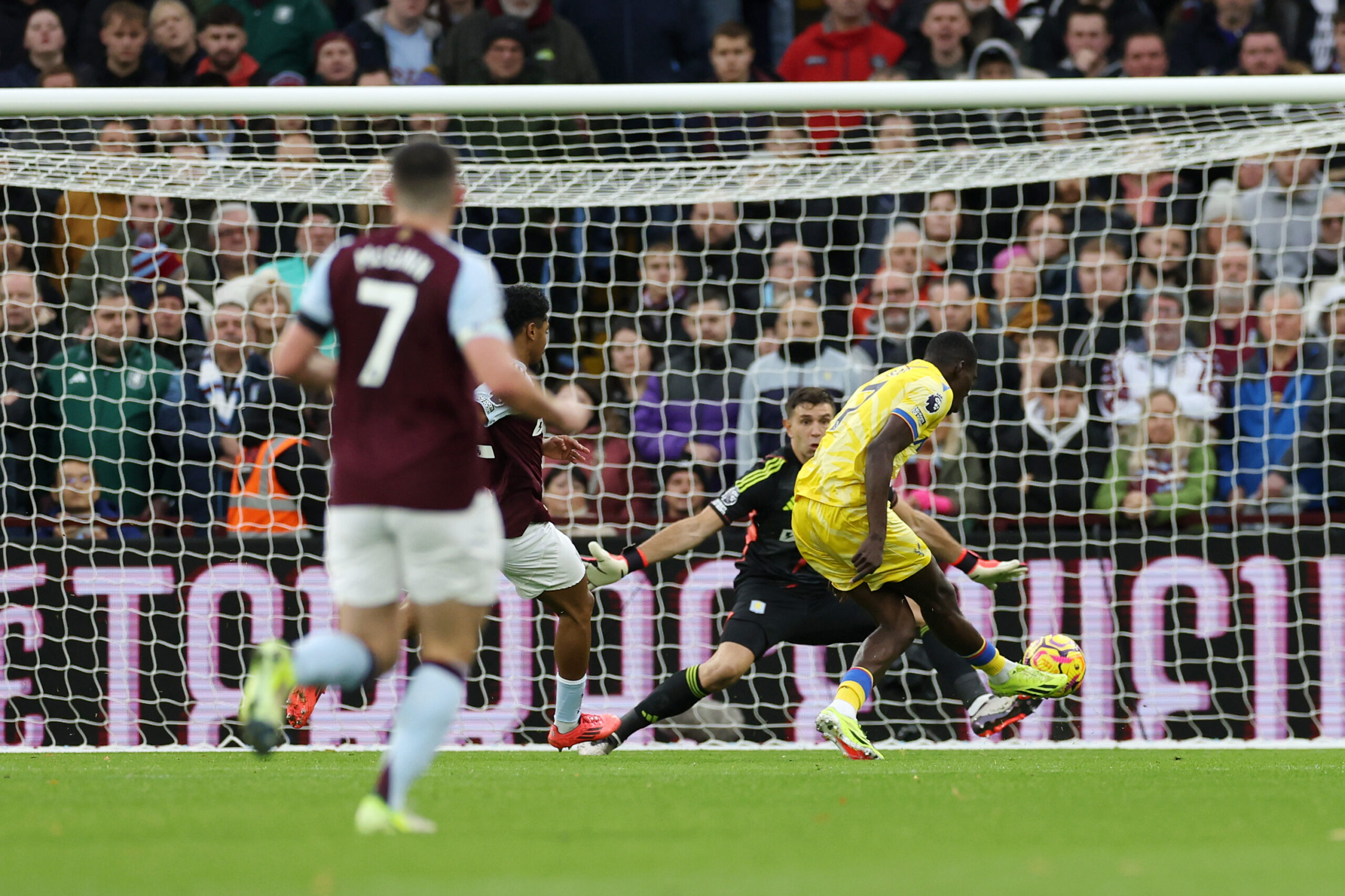 Crystal Palace: Ismaila Sarr inscrit son premier but en Premier League