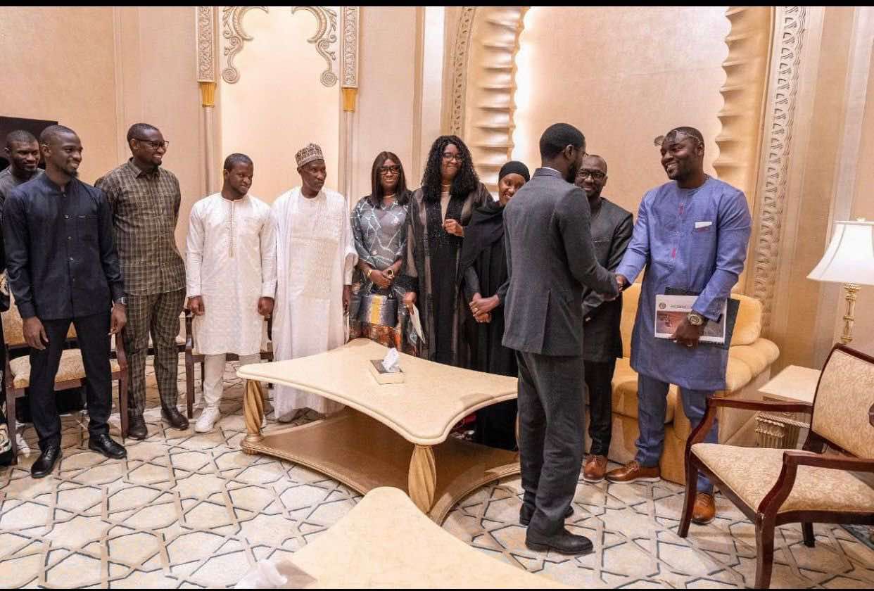 Rencontre entre le Président Diomaye et la communauté sénégalaise aux Émirats Arabes Unis (Photos)