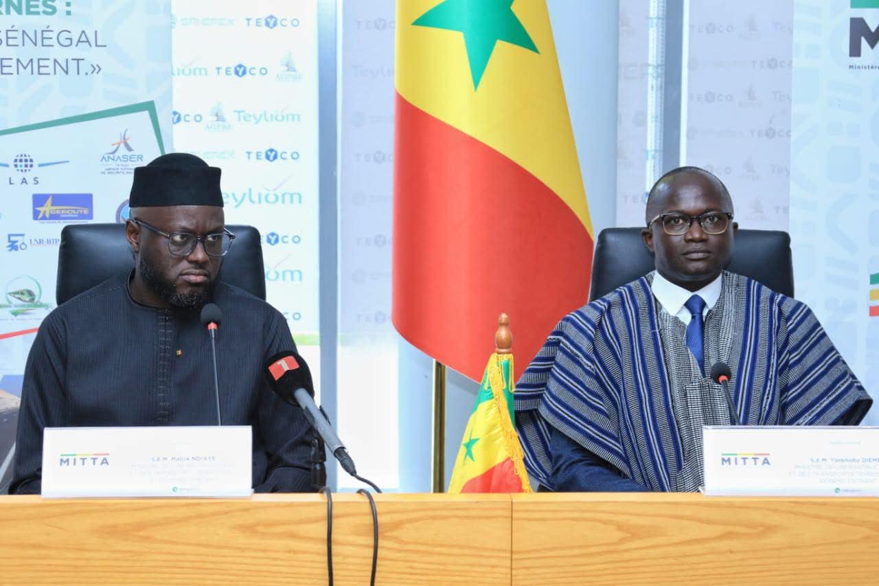 Ministère des Infrastructures, des Transports Terrestres et Aériens : El Malick Ndiaye passe le flambeau à Yankoba Diémé